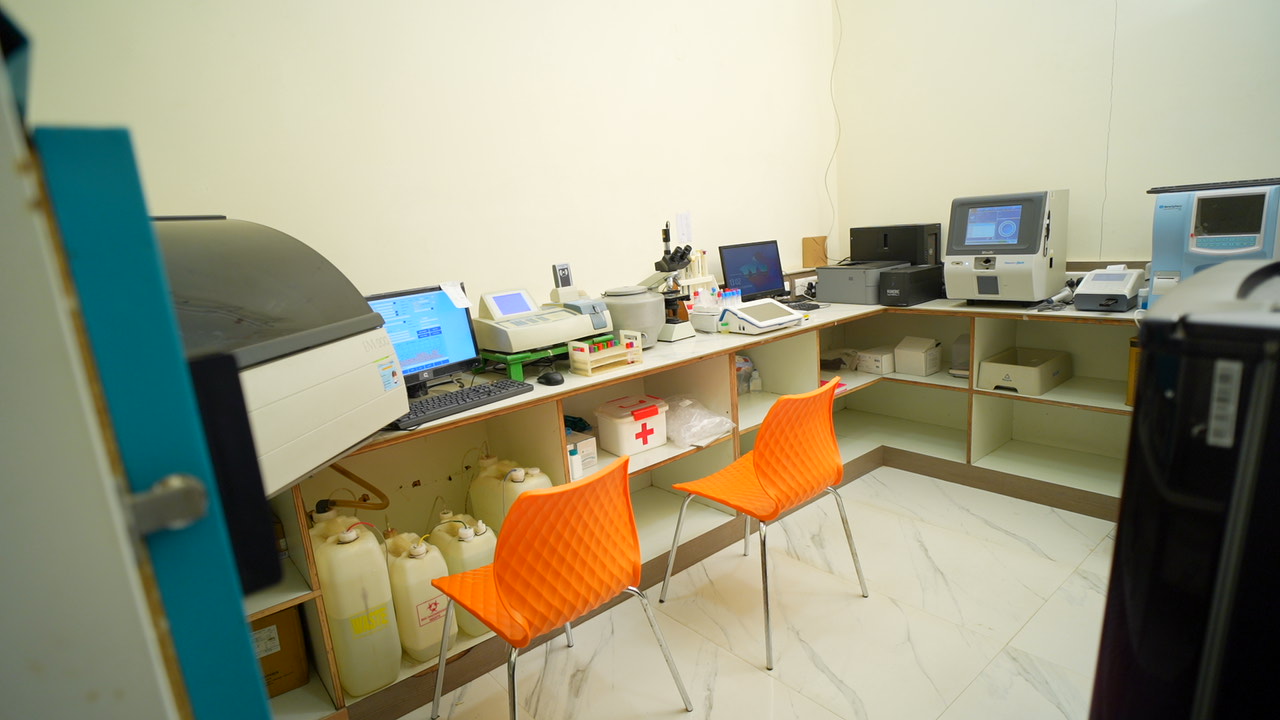 Diagnostic Laboratory